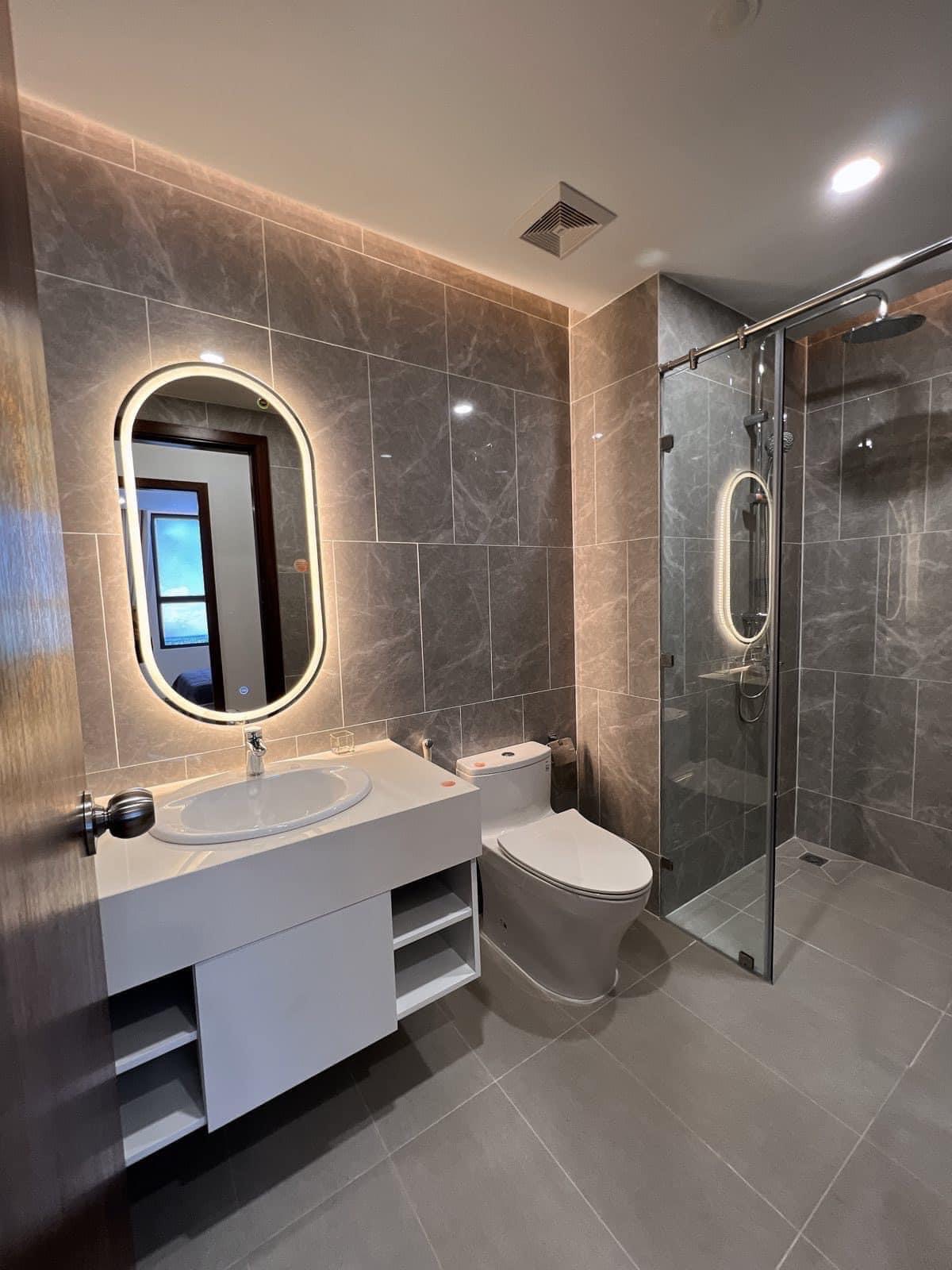 phòng toilet - căn hộ CT1 Riverside Luxury - VCN Phước Long
