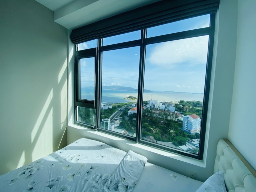 Căn hộ 2 phòng ngủ Mường Thanh Viễn Triều view xéo biển biển 3