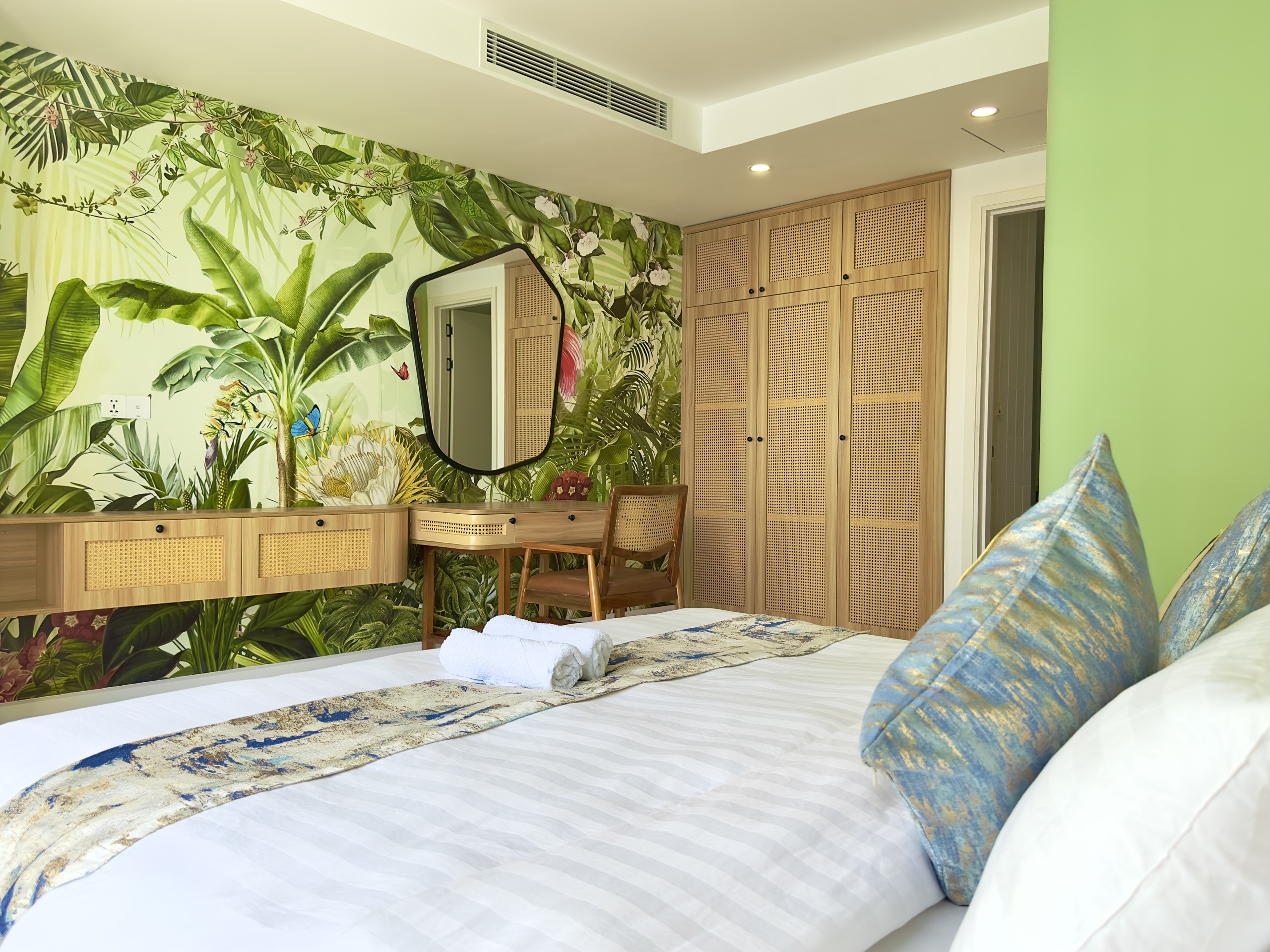 phòng ngủ trang trí đẹp - 3 phòng ngủ Gold Coast trực biển Nha Trang cực đẹp | Siêu V.I.P