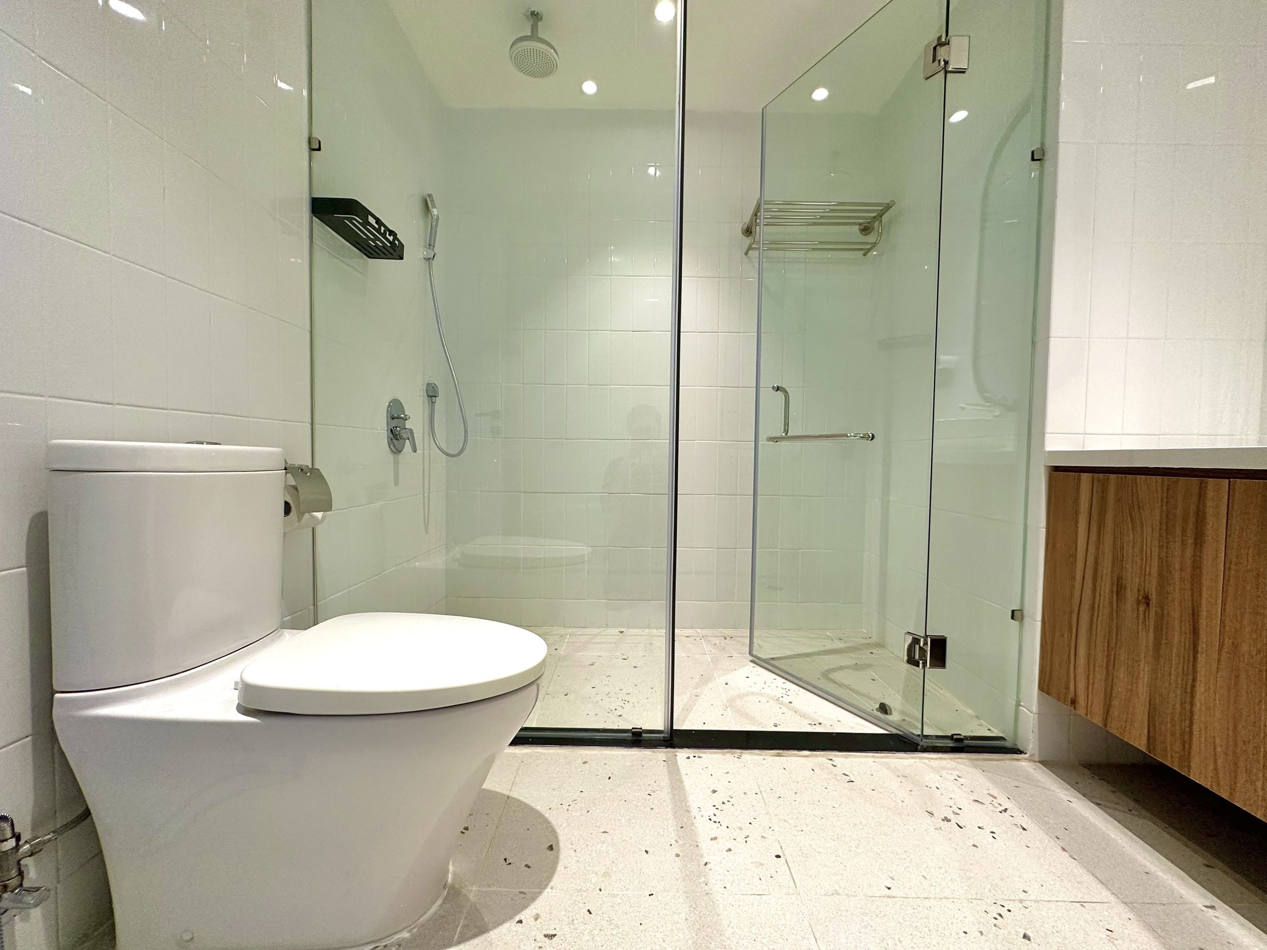 phòng toilet 2 - 3 phòng ngủ Gold Coast trực biển Nha Trang cực đẹp | Siêu V.I.P