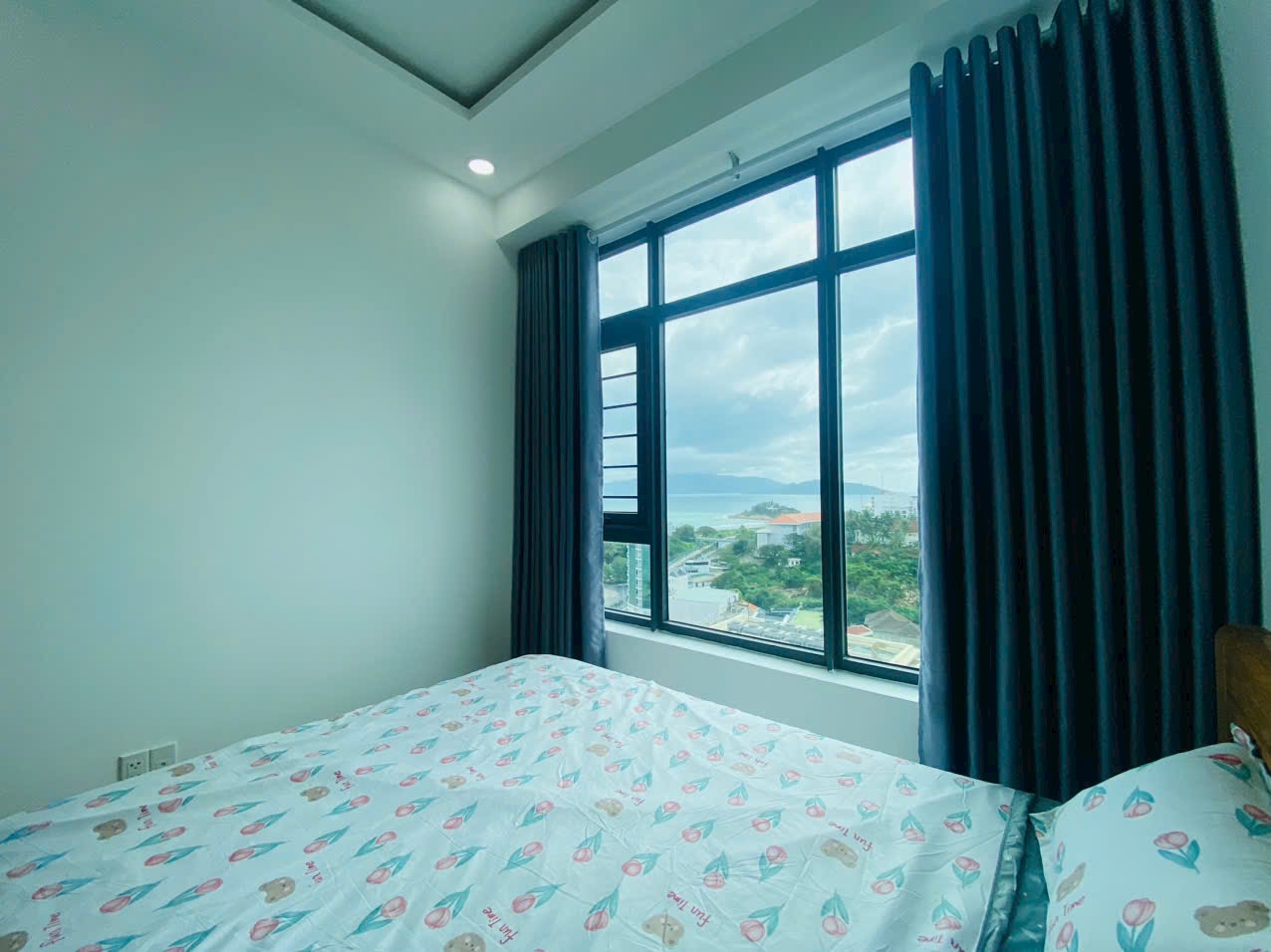 View biển phòng ngủ master - Căn hộ Mường Thanh Viễn Triều OC2B đông nam 58m2 | Đại hạ giá: 100 triệu