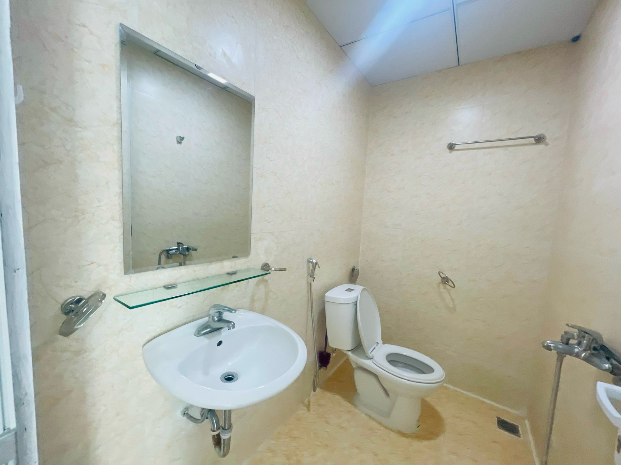 phòng toilet - Căn hộ 2 PN - 70.56 m2 Mường Thanh Viễn Triều view biển cực đẹp