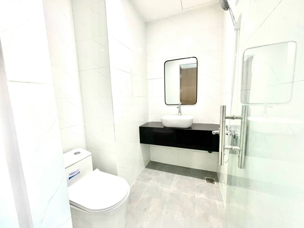 Phòng toilet 1 - Căn góc trong Mường Thanh Viễn Triều phong cách cổ điển | Chỉ: 1.55 tỷ
