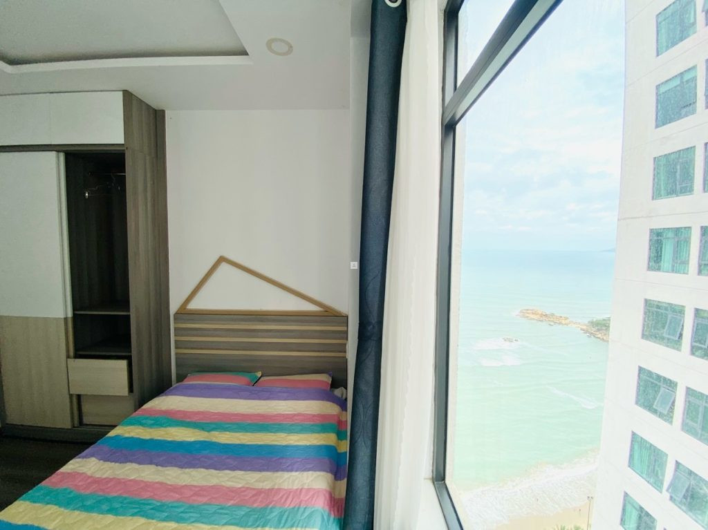 Phòng ngủ view biển 1 - Căn góc trực biển Mường Thanh Viễn Triều rẻ nhất | Chỉ 2.1 tỷ