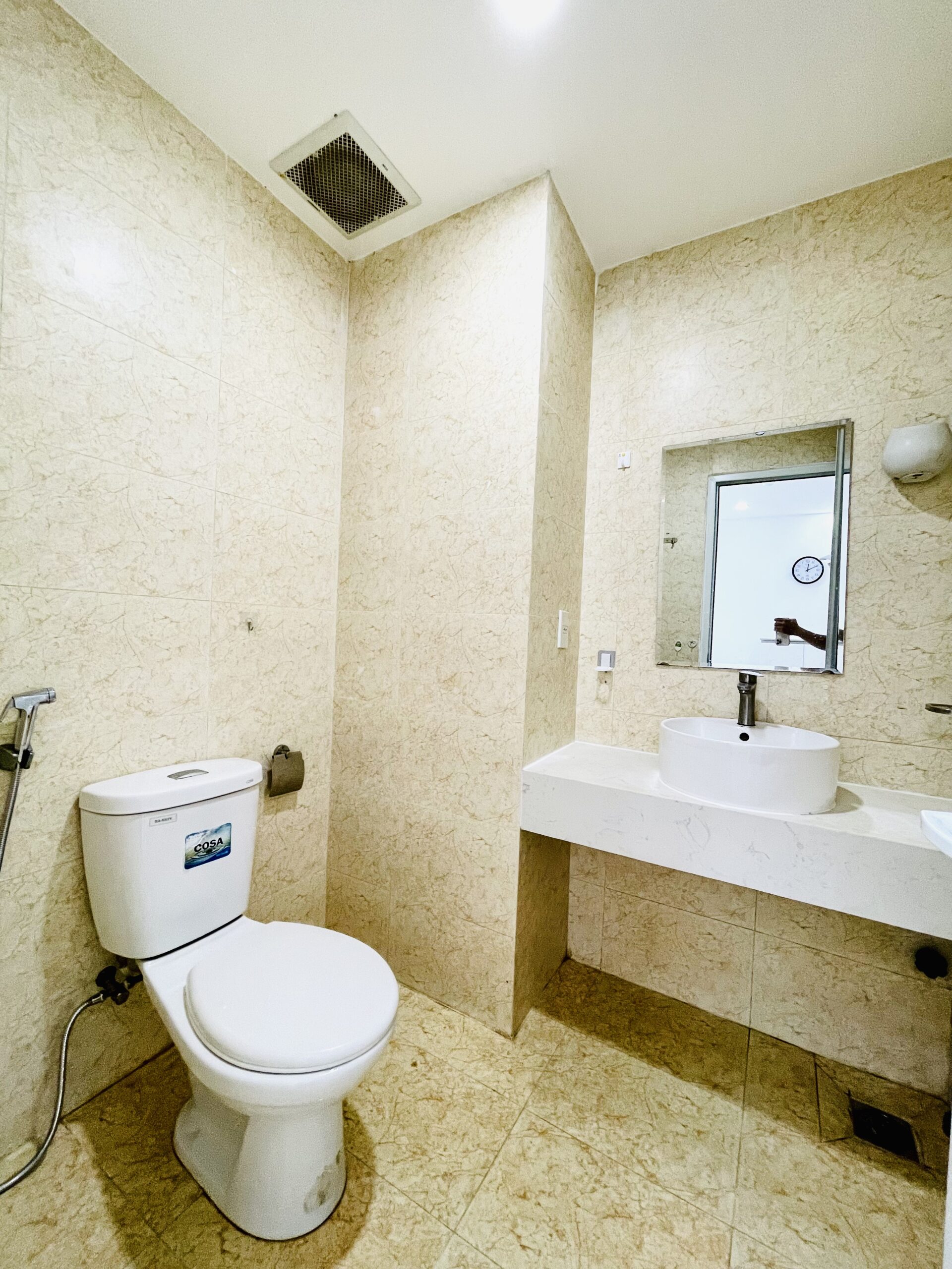 Phòng toilet chung - Căn hộ Mường Thanh Viễn Triều tầng 10 OC2A | Đông nam, rất mát